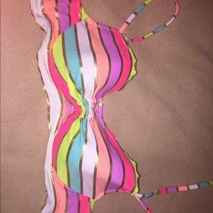 34B Victoria’s Secret bikini top